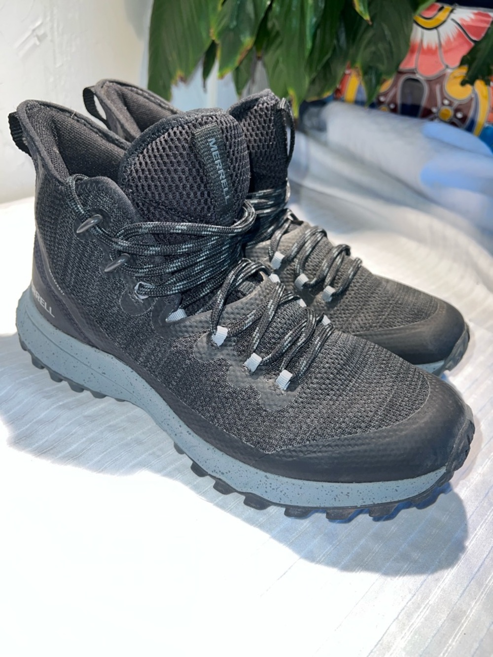 Merrell Hiking Black and Gray Knit Trail Boots Womens 9 New w/o Tags Never Worn